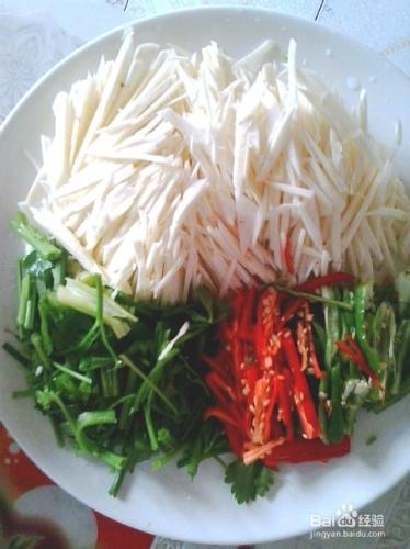新鮮青紅椒茭白炒肉