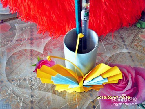 手工製作—手紙筒芯再利用：如何製作蝴蝶筆筒？