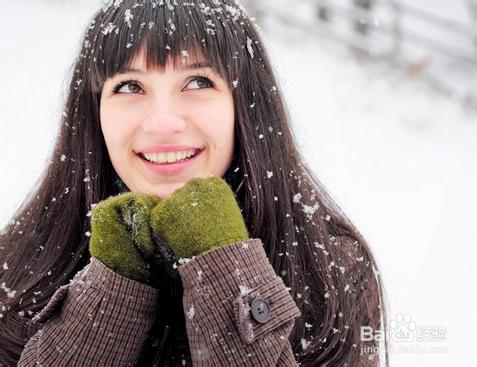 女生冬天手腳冰冷