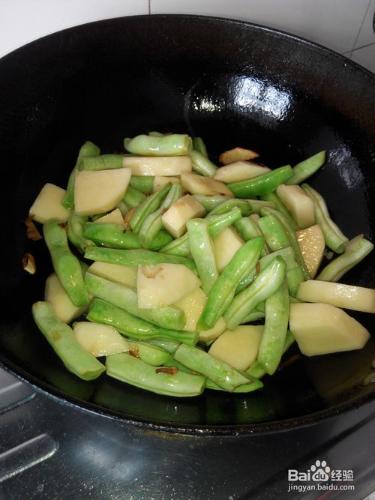 東北特色燉大菜