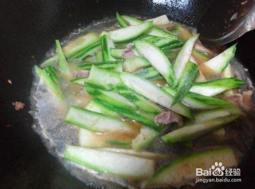 絲瓜瘦肉湯的做法！