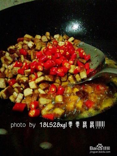 私房菜：韭菜炒豆乾