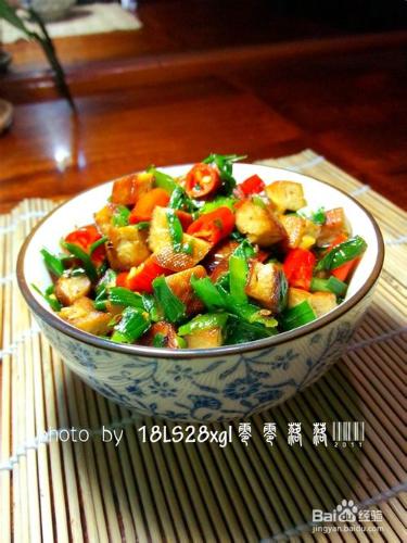 私房菜：韭菜炒豆乾