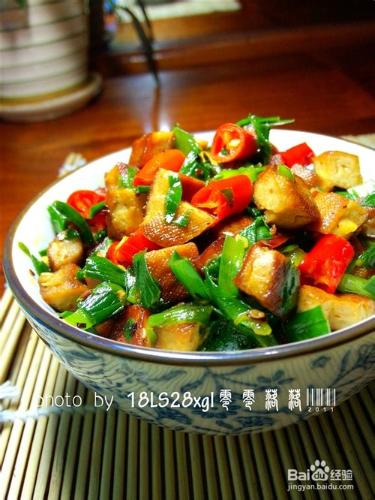 私房菜：韭菜炒豆乾