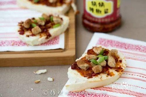 焦香酥脆—香辣牛肉粒饅頭片