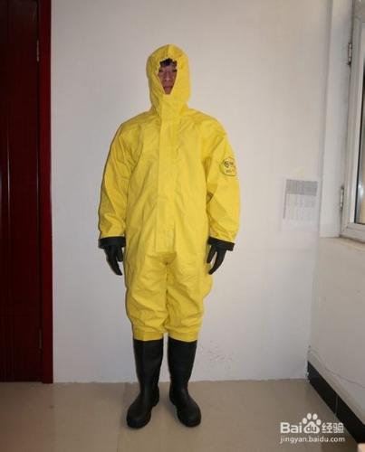 在危險化學品救援中有必要穿戴防化服嗎？