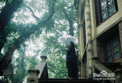 如何利用雨天的光線營造迷人的氣氛拍好青春人像