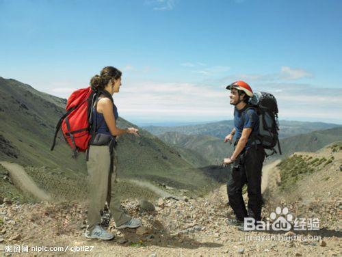 戶外登山活動中下山的時候膝蓋疼的處理方法