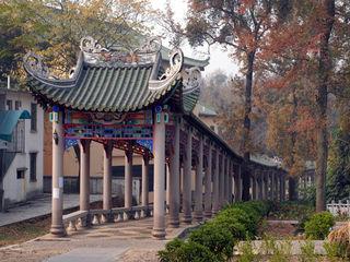 深圳韶關丹霞山、陽元石、南華寺、風采樓精品遊