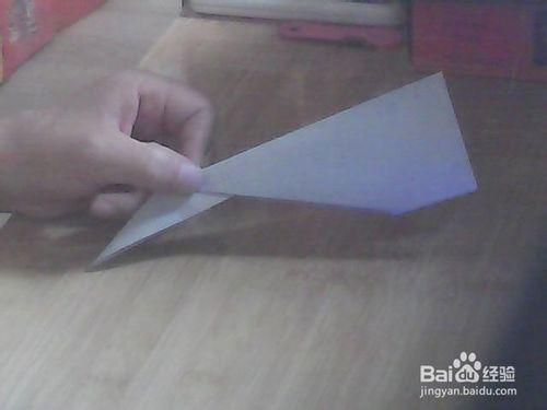手工摺紙——飛得很穩很快的大翼滑翔機