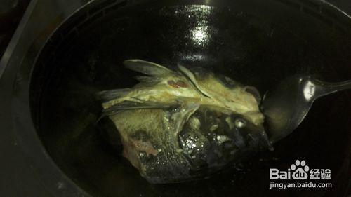 家常菜1魚頭豆腐湯的做法