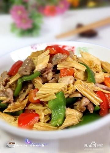 腐竹的簡單美味吃法---腐竹炒肉