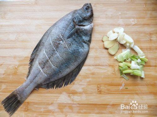 紅燒偏口魚 ——做偏口魚完整不碎的方法