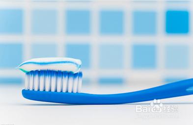 牙膏洗臉有什麼好處？