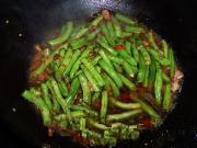 香辣乾煸扁豆的做法