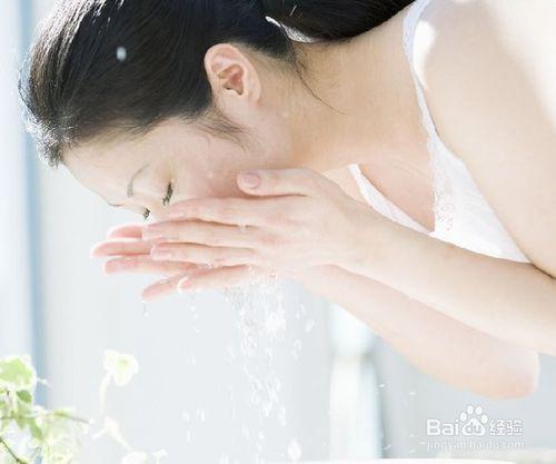 如何正確的洗臉護膚