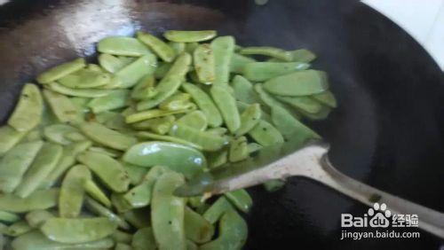 扁豆的做法，扁豆怎麼吃-扁豆炒牛肉