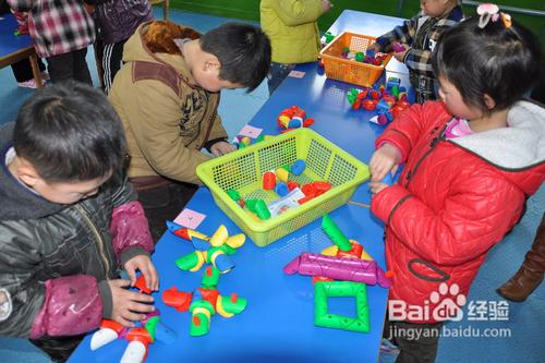 遊戲在幼兒園課程中所起的作用