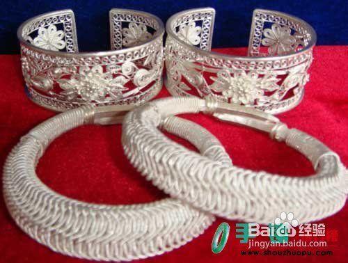 銀手鐲是不是黔東南苗族服飾普遍採用的飾品