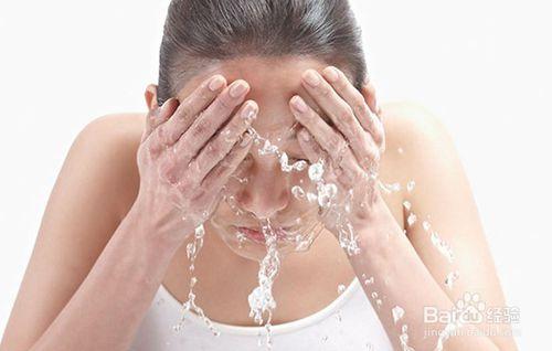 冬天洗臉用冷水好嗎 冷水洗臉也須遵循方法