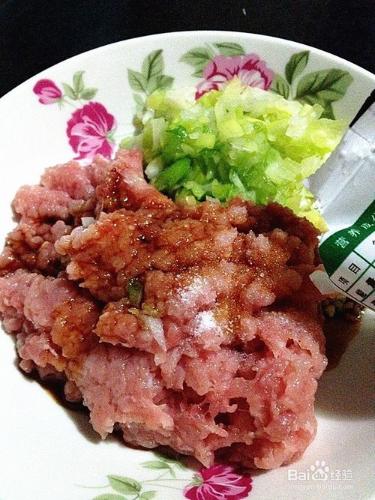 豬肉酸菜餡兒水餃怎麼做