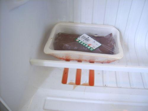 【洗衣竅門】用薑片或蘿蔔片清除衣服上的血漬