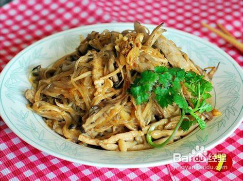 年夜飯中味道絕佳的一道混搭菜——蘑菇燴粉絲