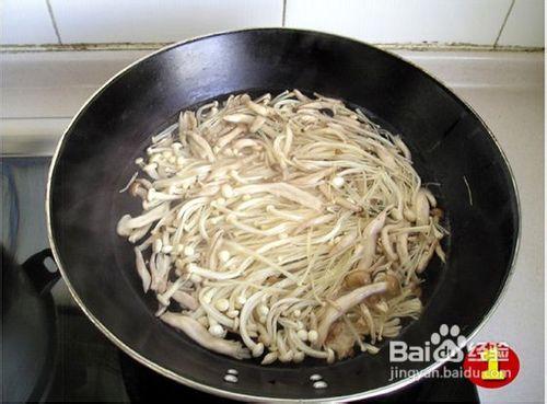 年夜飯中味道絕佳的一道混搭菜——蘑菇燴粉絲