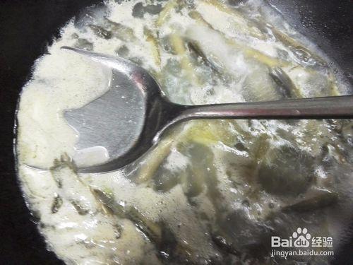 胡椒油泥鰍湯的做法
