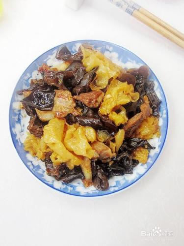 家常菜—雙耳炒肉