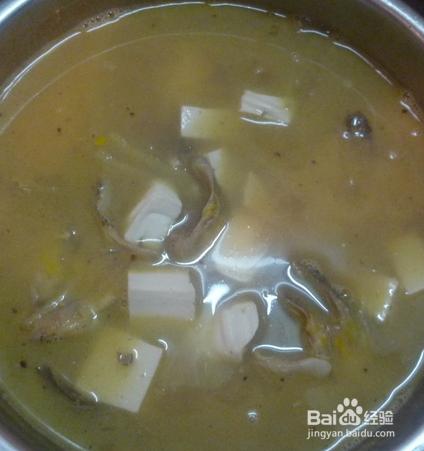 清燉黃顙魚豆腐湯