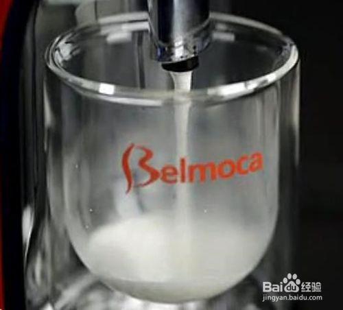 教你7秒製作杯獨一無二的BELMOCA現磨的卡布奇諾