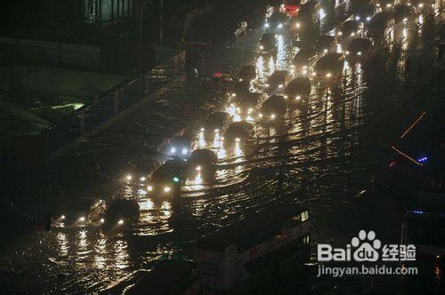 汽車保養,遭遇暴雨如何除溼