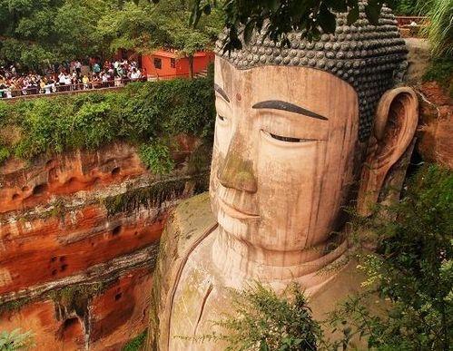 峨眉山自助旅遊攻略