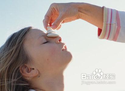 流鼻血怎麼止血