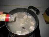三文魚頭豆腐湯的做法