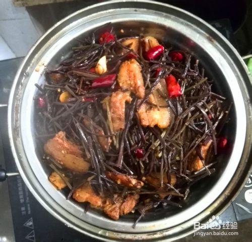 精品美食之蕨菜扣肉：[1]經典美食