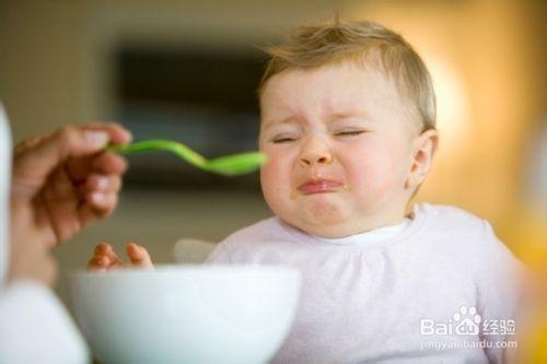 如何喂寶寶食物泥