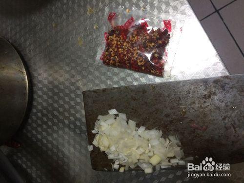 舌尖上的年夜飯——水煮肉片怎麼做