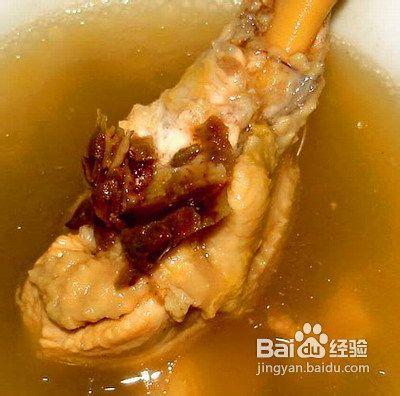 田七海馬燉雞湯的做法