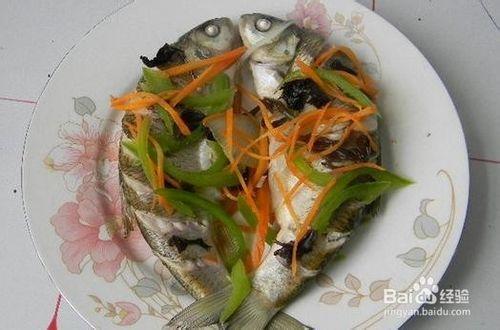 清蒸華子魚的做法