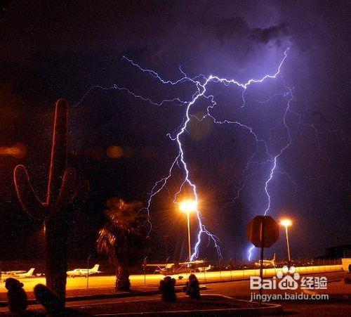 【防雷電】夏天應該怎樣預防雷電