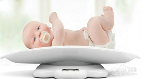 新生兒常規體檢有哪些專案 寶寶體檢的注意事項
