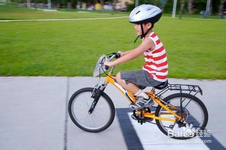 如何進行中小學騎車安全教育