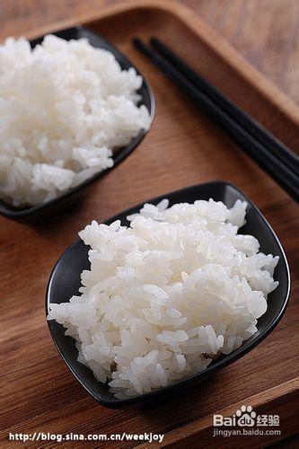 炒飯需好米。『培根蛋炒飯』