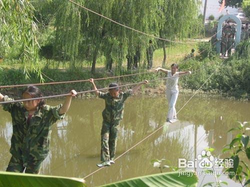 怎樣保障軍事夏令營的安全