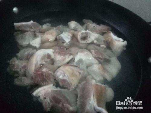 家用炒菜鍋燜花生豬蹄，軟透入味！