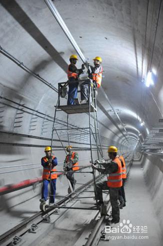 不為乘客所知的地鐵供電者