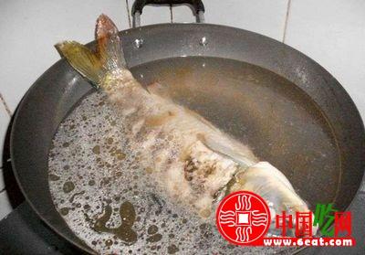 清燉鯉魚湯的做法，清燉鯉魚湯怎麼做