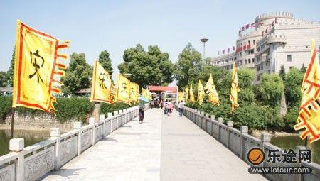 怎樣遊覽杭州欣賞宋城的風景和文化？